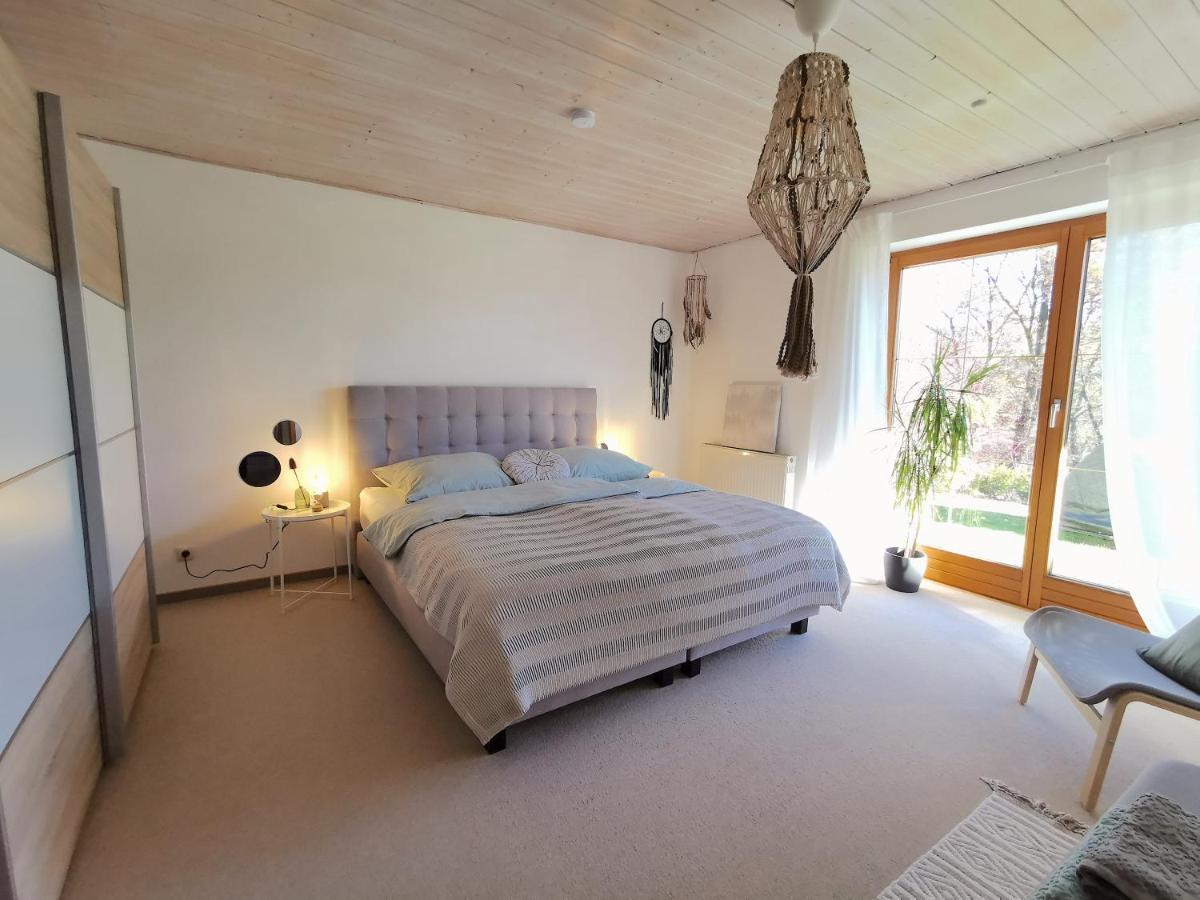 Ferienwohnung Schaefer Mit Direktem Zugang Zum Garten Windberg Exterior photo
